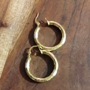 Elegant Tricolor Hoop Earrings